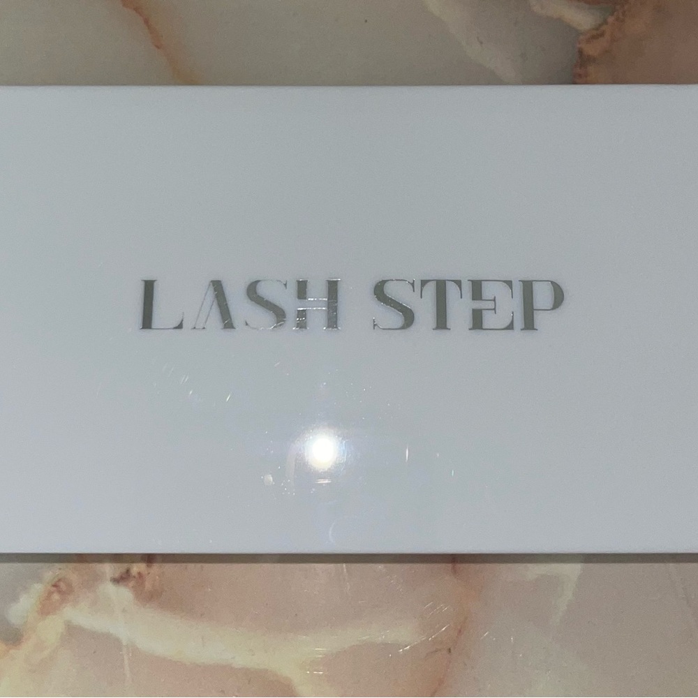 Brand new immaculate Lash Step Matte About You Eyeshadow Palette makeup - Picture 3 of 3